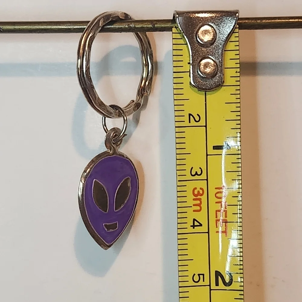 1 1/2” Unbranded Purple Alien Keychain